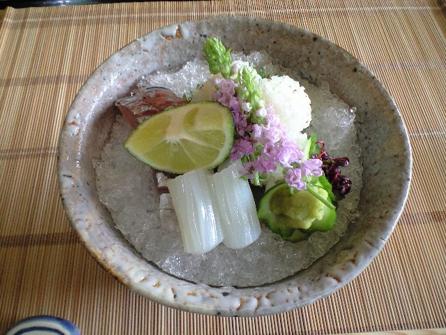f0051283_1628535.jpg