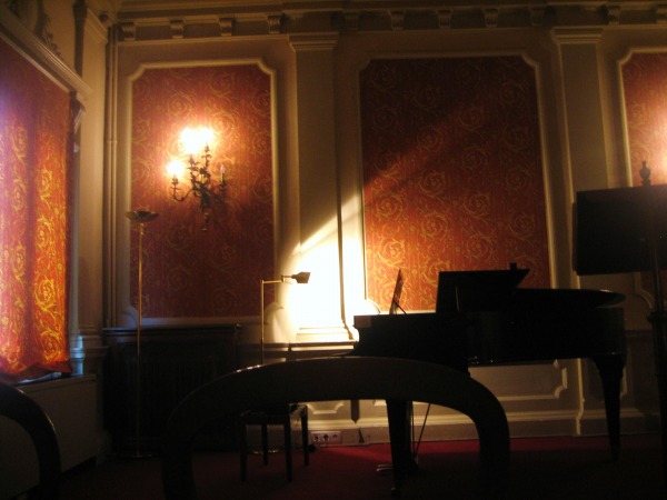 b0064411_4544475.jpg