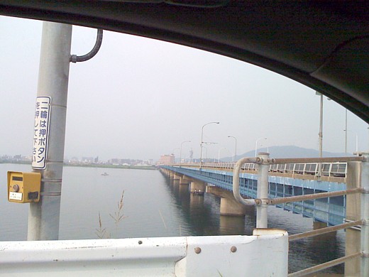 b0016043_8384215.jpg