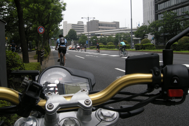 d0099181_1575850.jpg