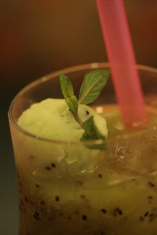d0133693_23345196.jpg