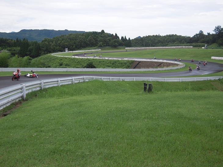 f0061705_22590100.jpg