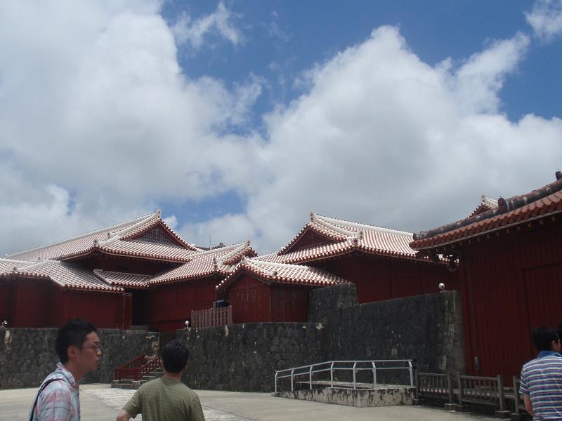 b0053478_0281125.jpg