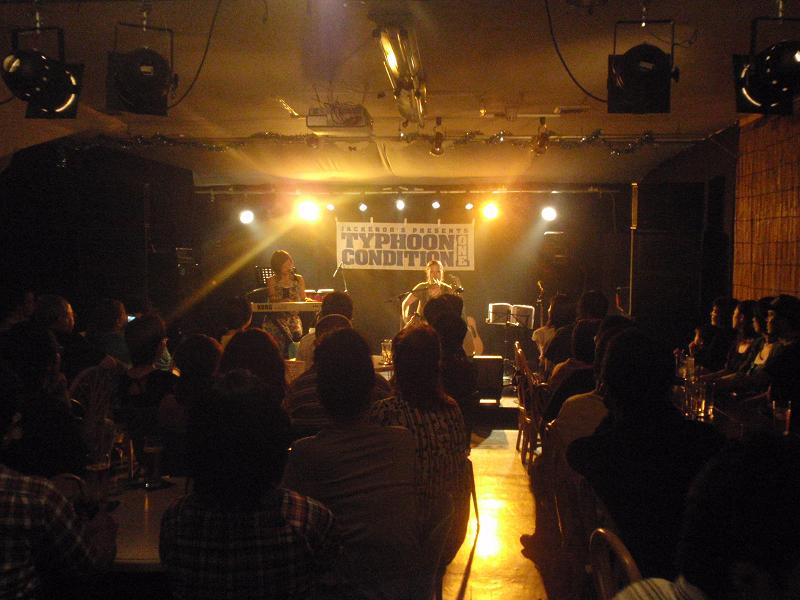 b0053478_043221.jpg