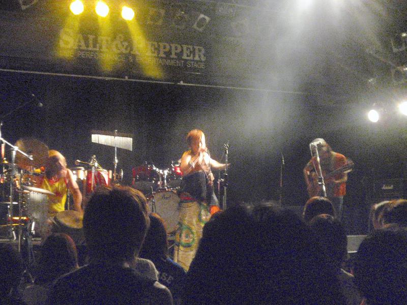 b0053478_0541776.jpg