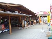 b0004675_0341828.jpg
