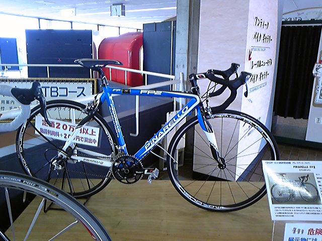 e0015108_8215813.jpg