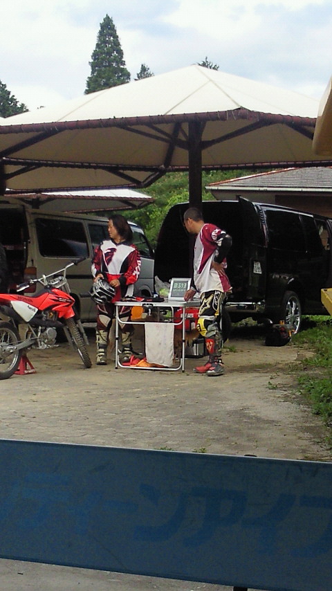 b0189996_9401737.jpg