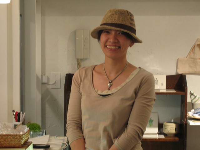 f0202703_2284830.jpg