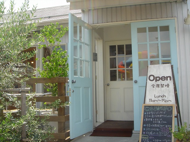b0015885_8364117.jpg