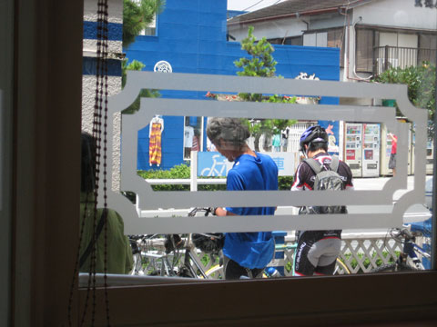 b0097200_225101.jpg