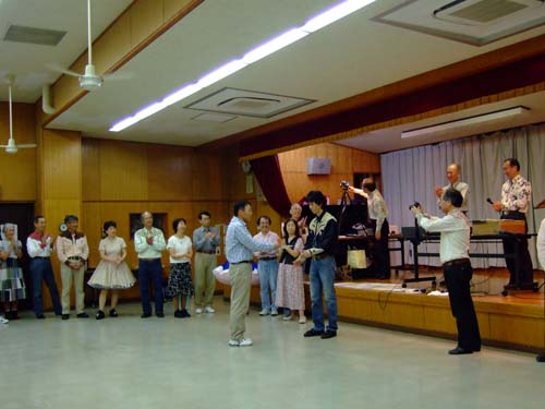 f0147025_1934097.jpg