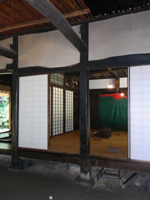 e0049318_0514336.jpg