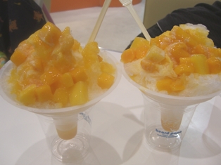 b0051372_0324110.jpg