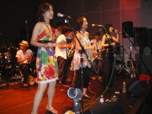 d0041268_1391974.jpg