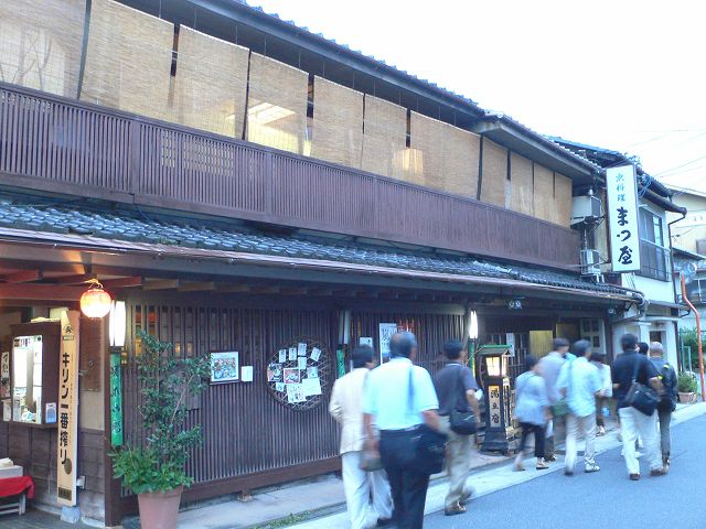 b0042882_1540761.jpg