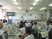f0053885_2071342.jpg