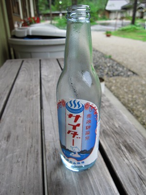e0100086_2372128.jpg