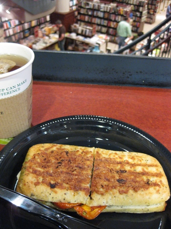 f0195286_1215510.jpg