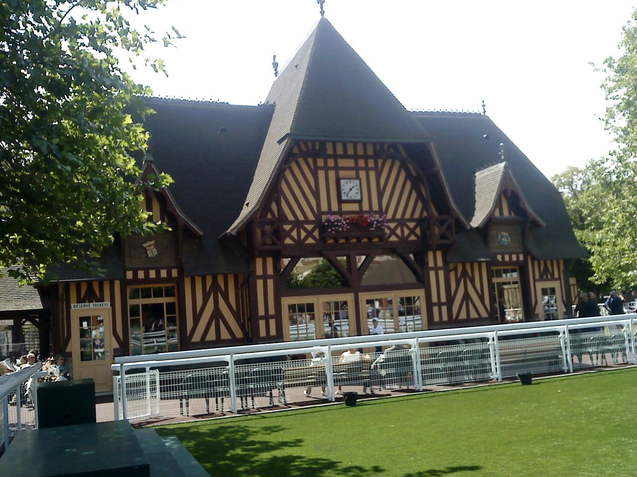 b0169024_6284940.jpg