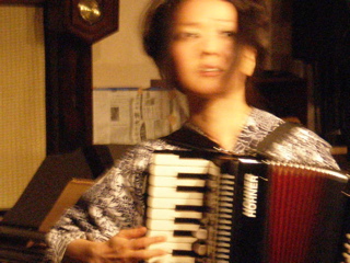 e0029132_1537267.jpg