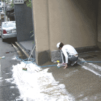 d0033734_1122431.gif