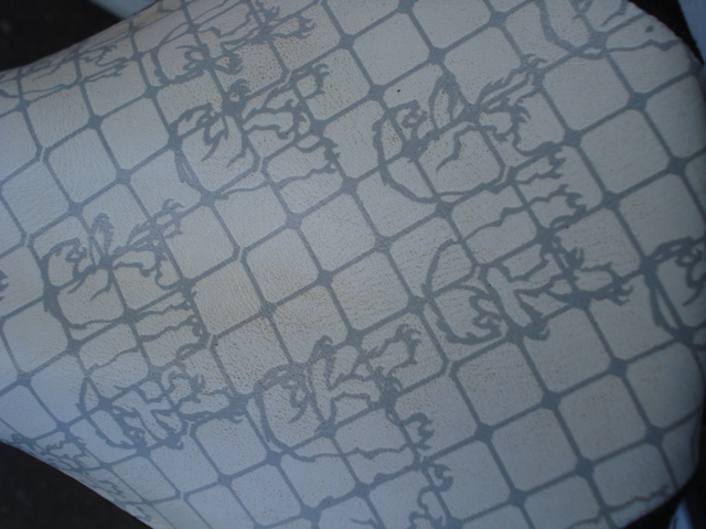 e0015108_8344021.jpg