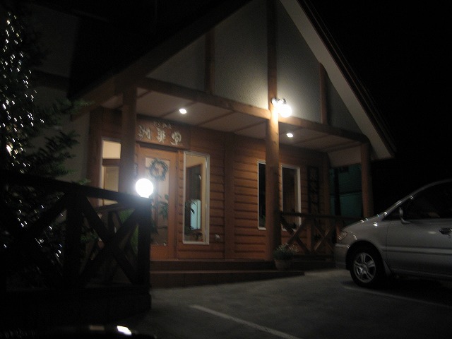 f0202703_23574153.jpg