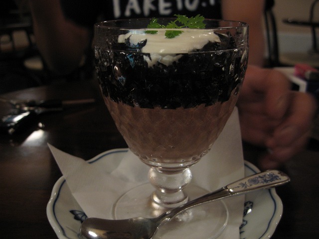 f0202703_2358414.jpg