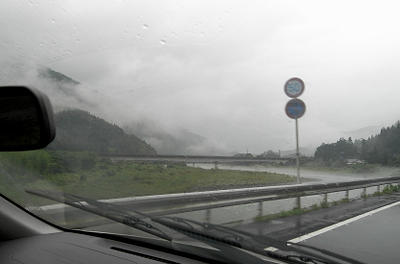 b0029488_0511548.jpg