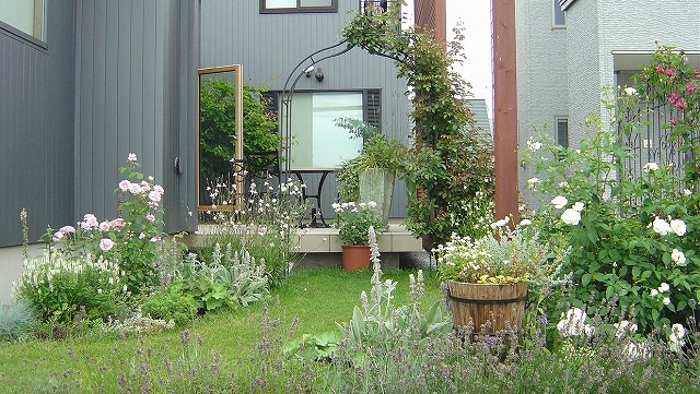 f0205733_937972.jpg