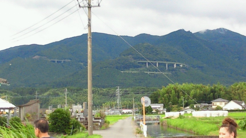 f0180261_12321033.jpg