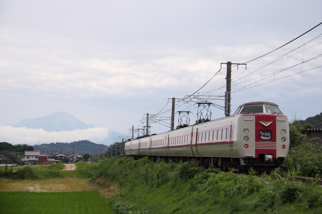 b0114392_0342331.jpg