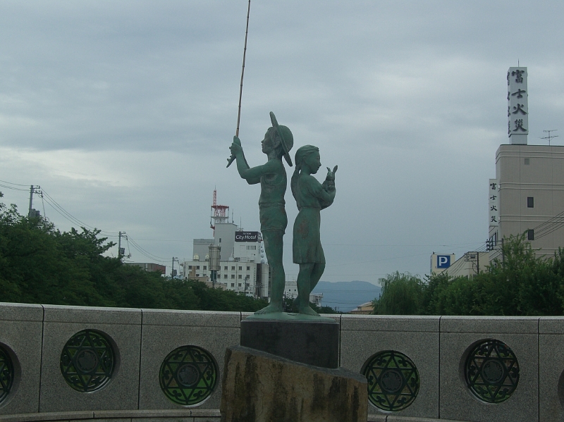 b0029438_02941100.jpg