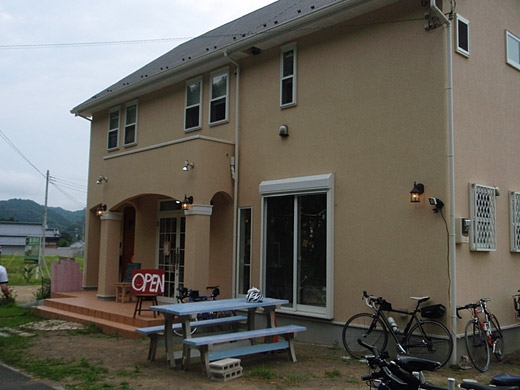 e0066210_23353083.jpg