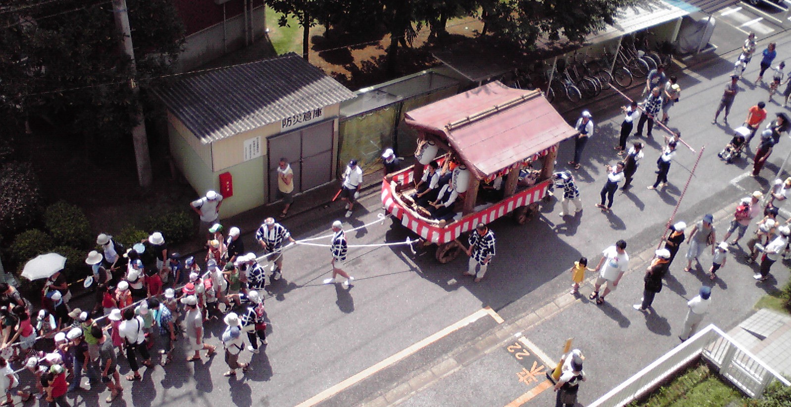 f0057955_22351886.jpg