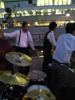 c0121572_1281938.jpg