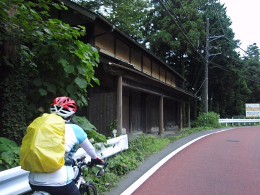 e0066210_2339947.jpg