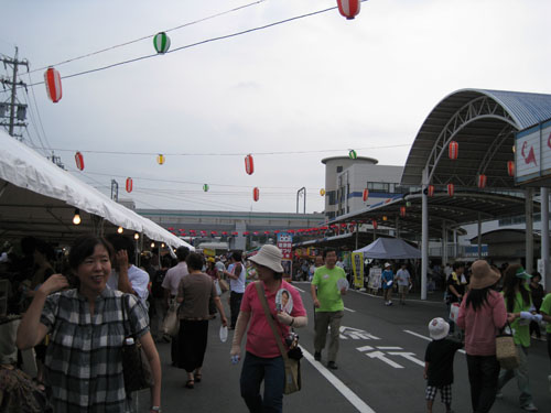b0050356_0564055.jpg