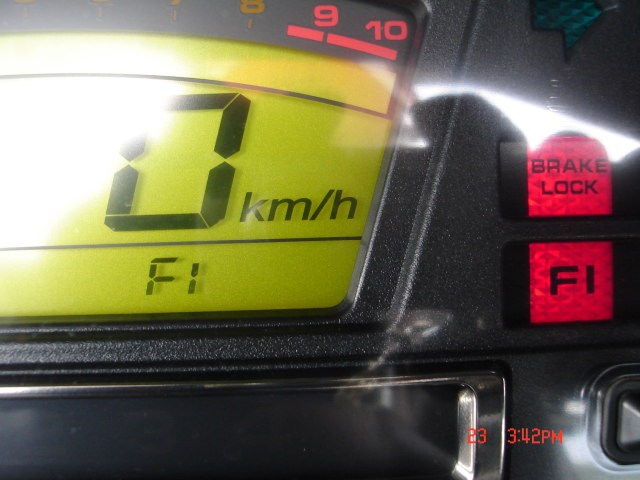 a0116205_0331128.jpg