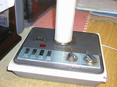 b0000813_18374012.jpg