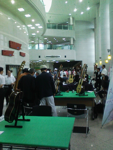 b0019909_22473493.jpg