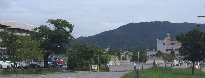 e0055001_12232.jpg