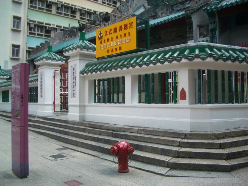 b0080418_1548364.jpg