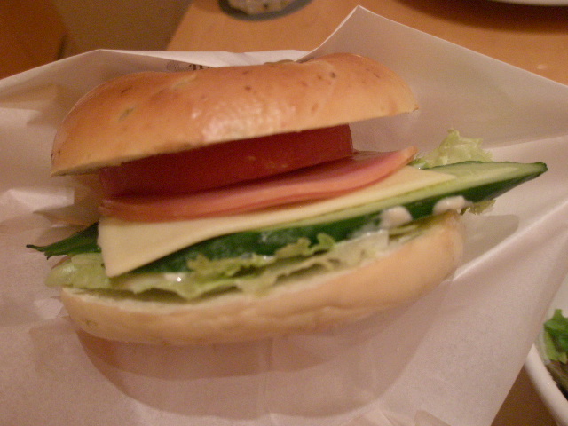 e0175702_1273819.jpg