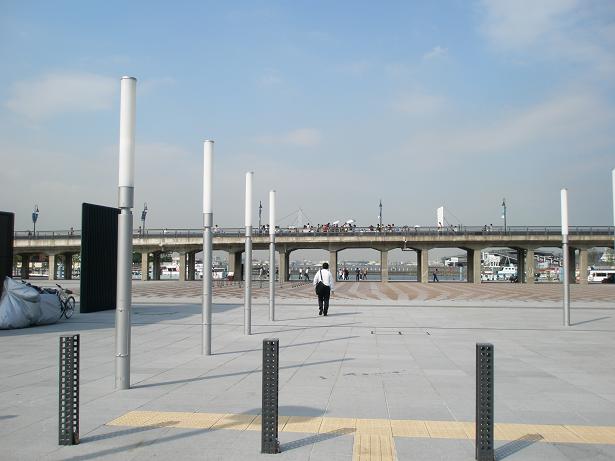 e0175702_1404921.jpg