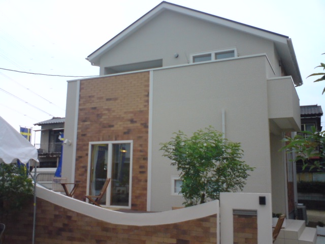 e0092444_2257421.jpg