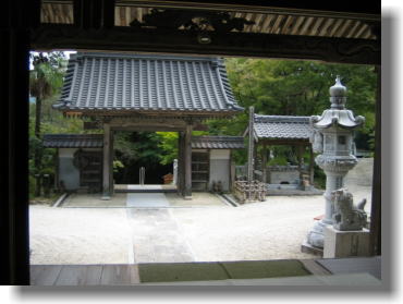 f0204072_8514114.jpg