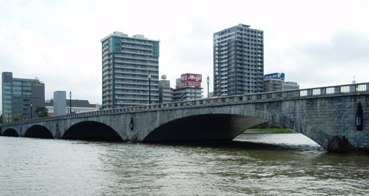 b0137346_1212327.jpg