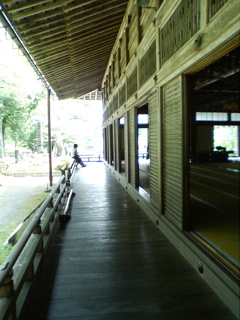 f0054677_874699.jpg
